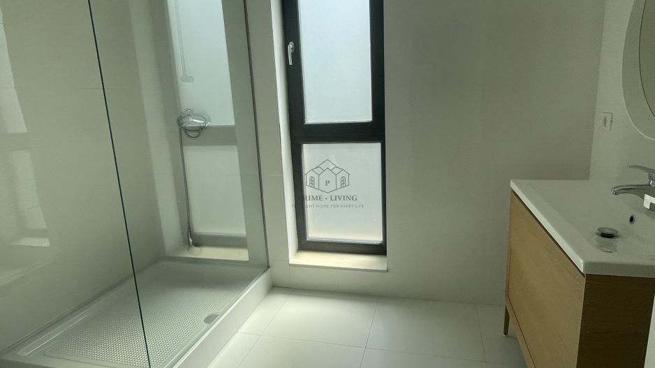 VILA NOUA SI MODERNA CU 5 CAMERE LA INCHIRIERE IN OTOPENI - Poză 22