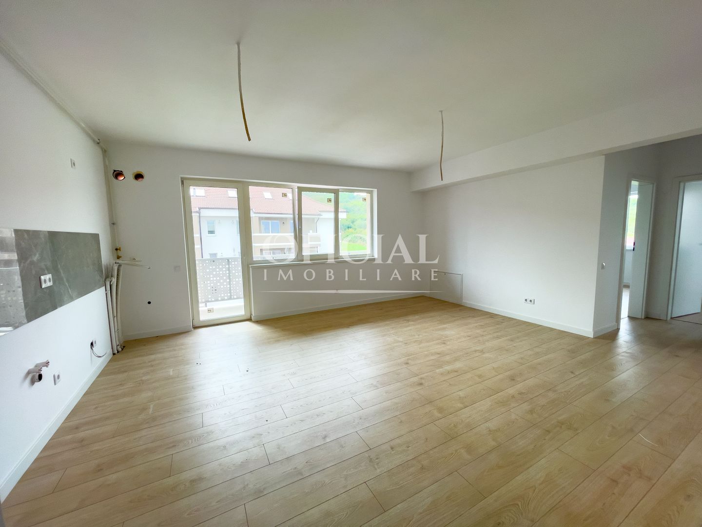Dezvoltator | Apartament 3 Camere | 67 mp | 2 Bai | Zona Eroilor - Poză 1