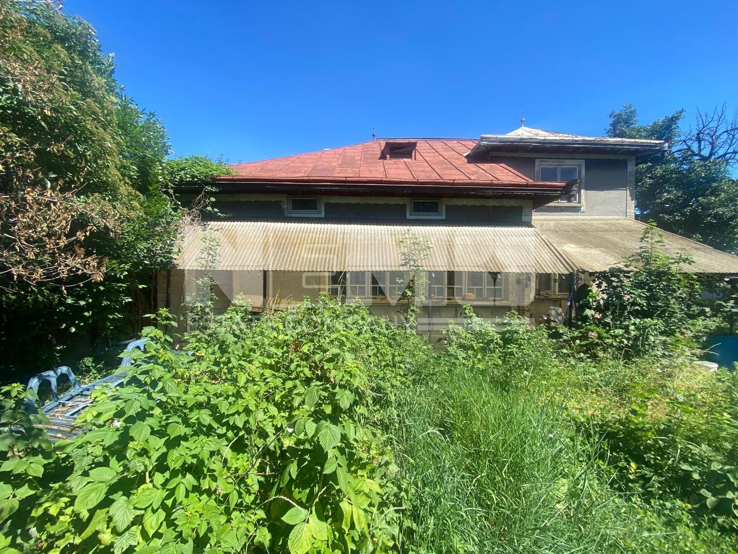 Casă + Teren 562 mp | Rădăuți Central | 135.000 € - Poză 1