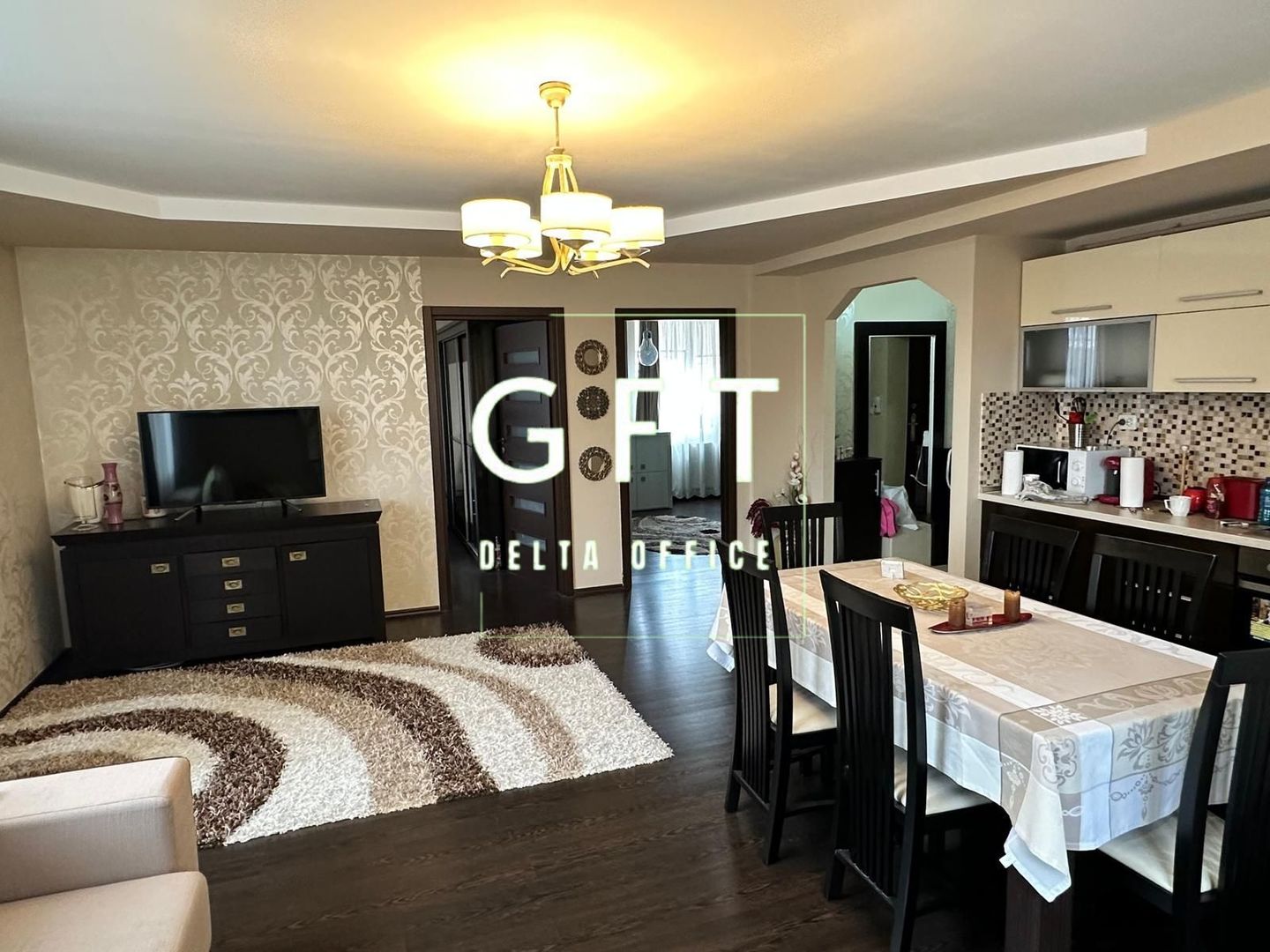 Apartament de Inchiriat 3 camere, ultracentral + parcare subterana - Poză 1