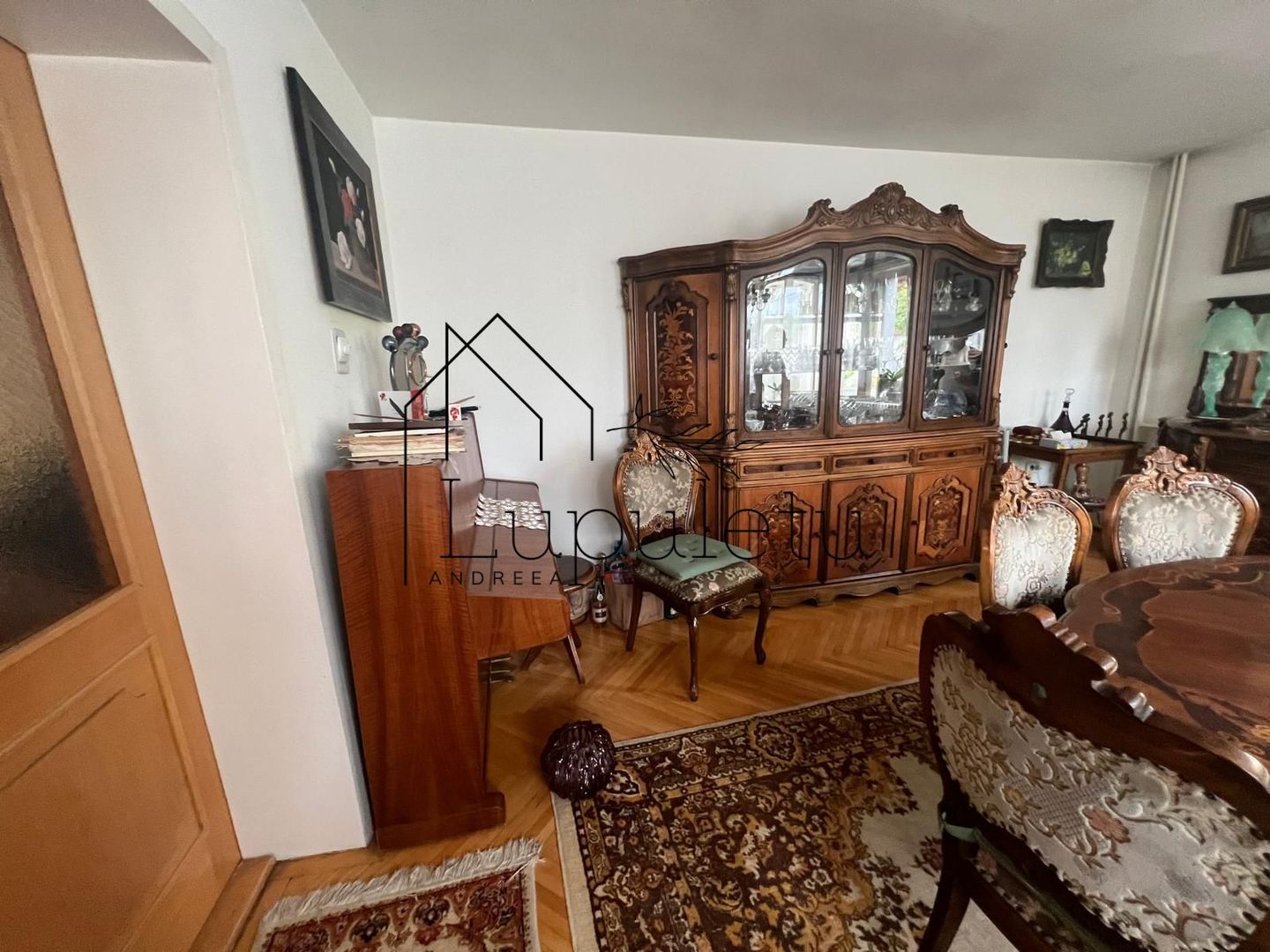 Casă de Vanzare | 200 MPU | Teren 305 MPU | Ultracentral - Poză 30