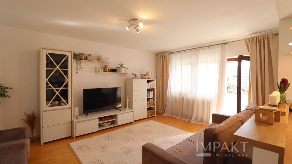 Apartament confort sporit cu  4 camere, zona The Office! - Poză 2