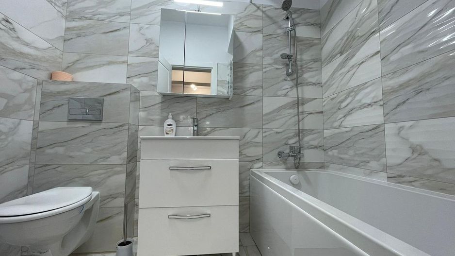 Apartament 2 camere premium, terasa 30mp, parcare inclusă, bloc nou Titan - Poză 6