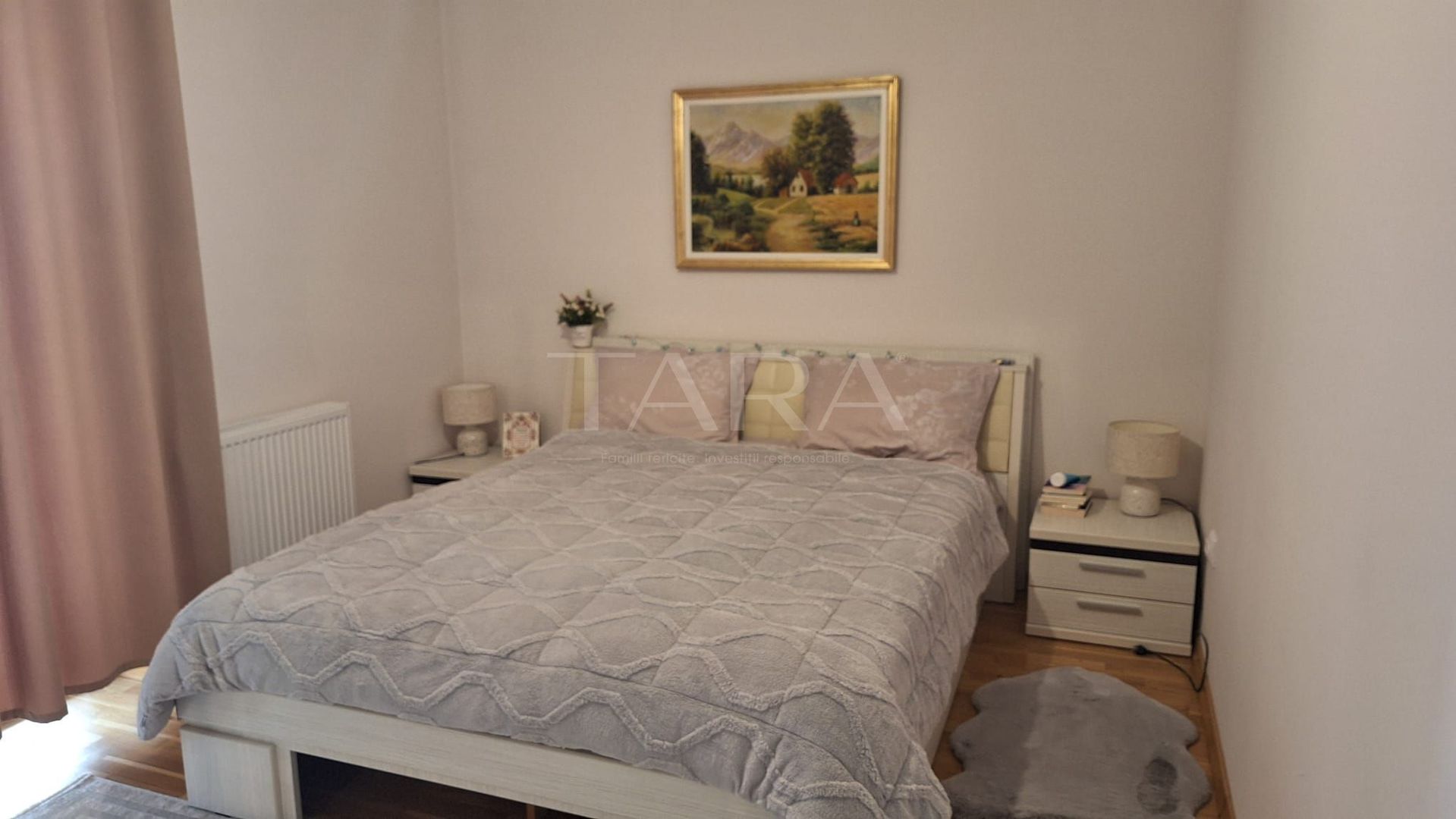 EXCLUSIVITATE. Apartament în vilă cu terasă spectaculoasă în Europa. - Poză 5