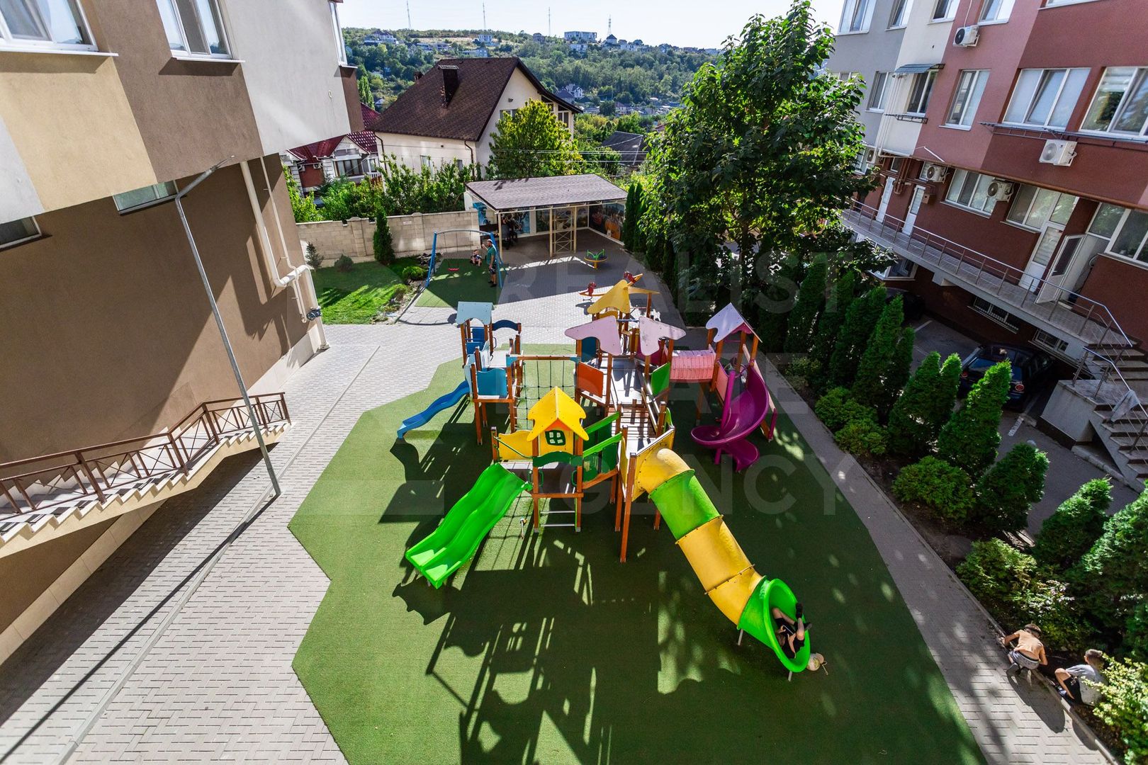 Vânzare, apartament, 2 camere+living, str. Ion Creangă, sect Buiucani - Poză 18