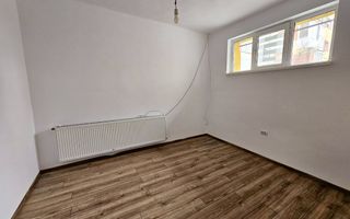 Casa de locuit si spatiu comercial, Cetate - Poză 12