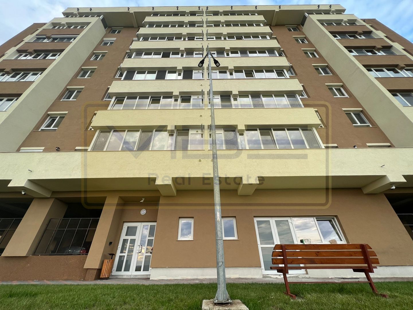 Apartament  2 camere +parcare Copou - Rasarit de Soare - Poză 27