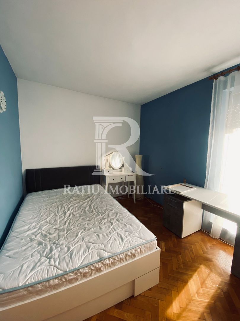 Apartament cu 4 camere | Pet Frendly | Ultracentral | Oradea - Poză 11