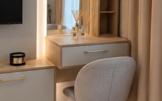 Lunca Cetatuii-Capat Cug/ Visoianu- Modern- Nou - Poză 3