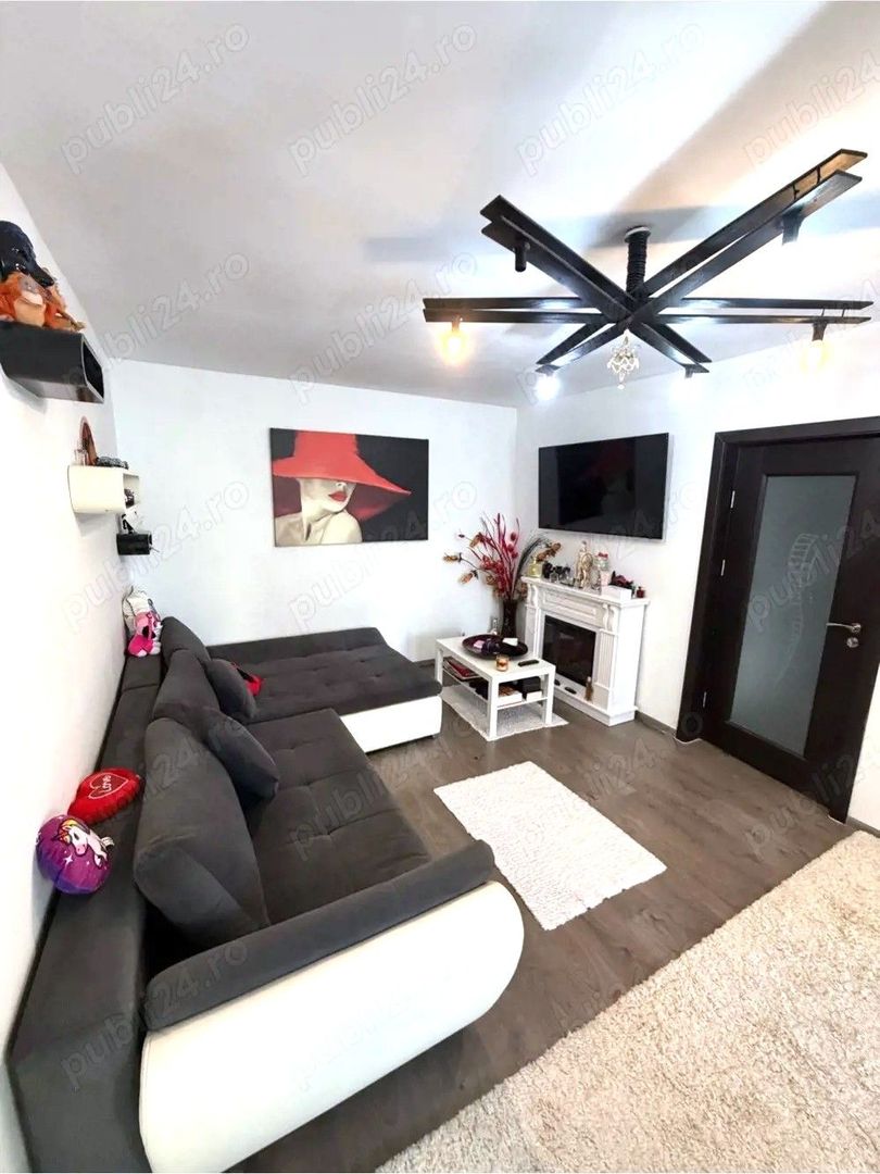 Vând 🏢 Apartament 2 camere decomandat | Ștefan cel Mare - Poză 1