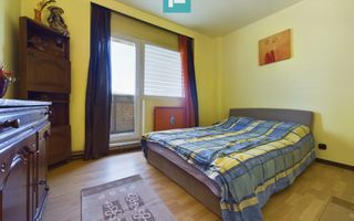 Apartament 4 camere Zona 300 - Poză 2