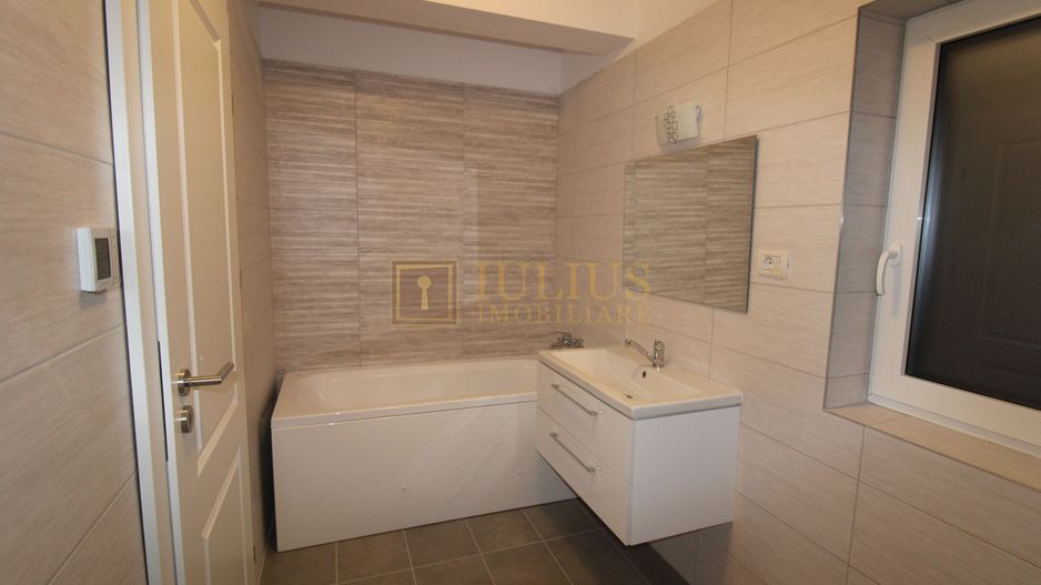 Casa parter + etaj, 3 camere 2 bai terasa gradina gazon prima inchiriere - Poză 20