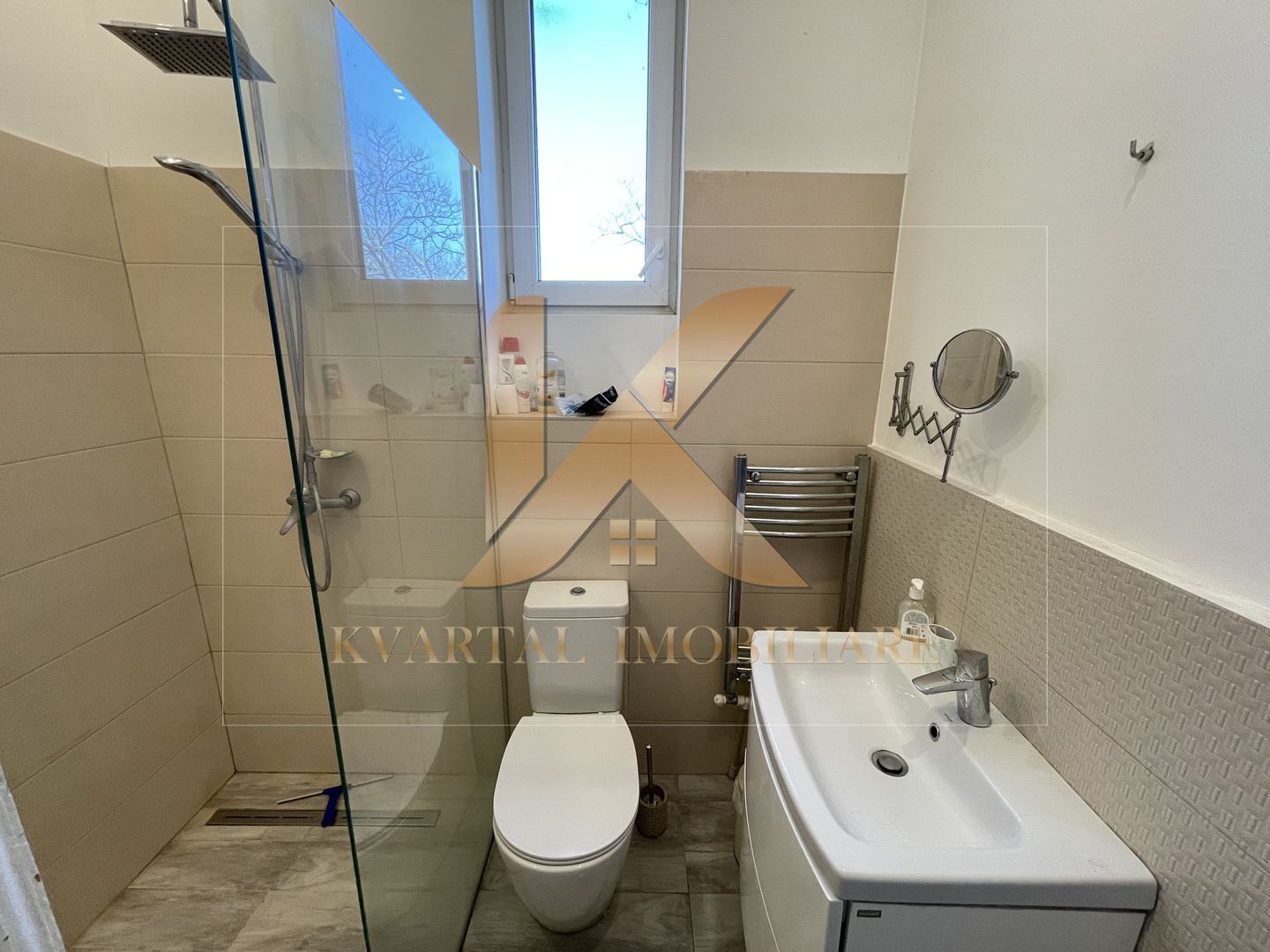 Apartament 2 camere, 75mp zona Centrala! Negociabil - Poză 7