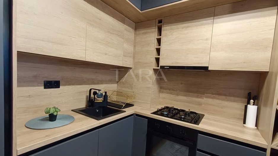 Apartament cu 3 camere de vanzare in Floresti - Poză 3