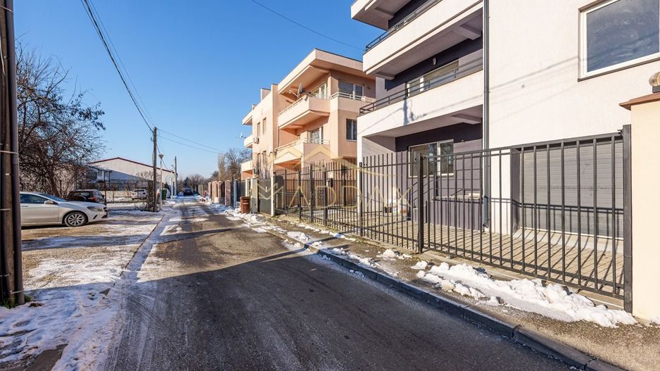 Vila ***400mp*** + Curte Proprie // zona Aviației - Poză 40