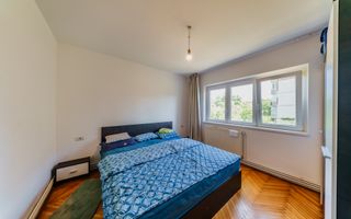 Apartament 2 camere, zona 300, decomandat, etaj 1 - Poză 7