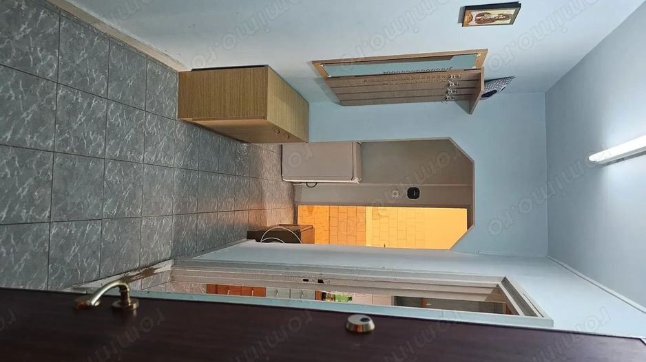 BRASADAS vinde ap 2 cam etaj3/4 decomandat, Carpați 2 - Poză 4