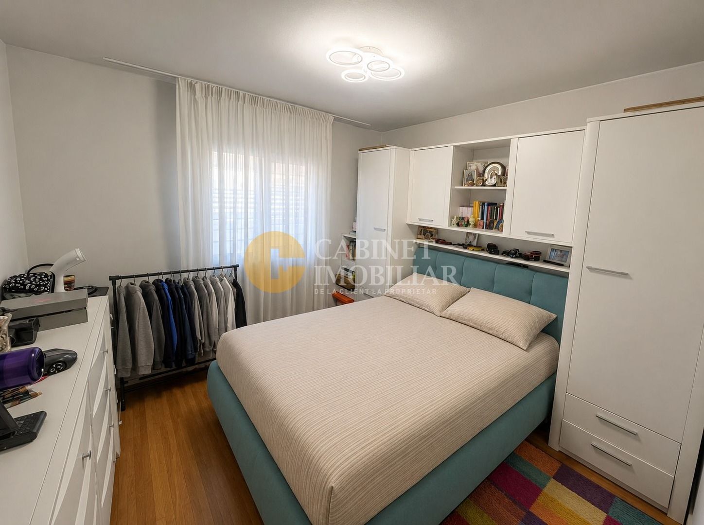 3 camere decomandat + 2 Bai - 72mp-  zona Dacia - Poză 2