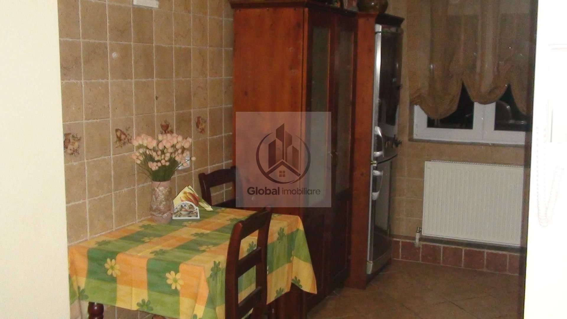 Inchiriez apartament 2 camere, Teiul Doamnei - Poză 3