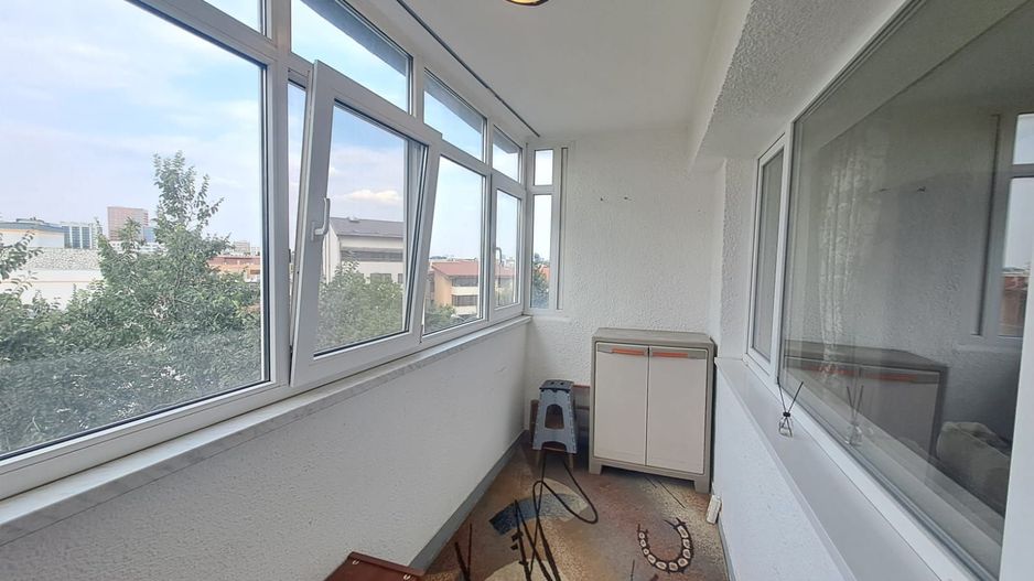 Apartament 3 camere Metrou 1 Mai - Poză 12