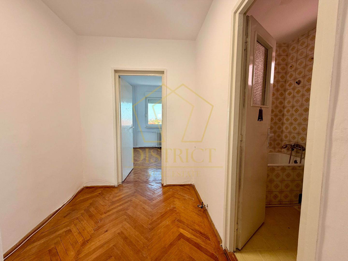 Apartament cu 3 camere și boxa | B-dul Take Ionescu - Poză 9