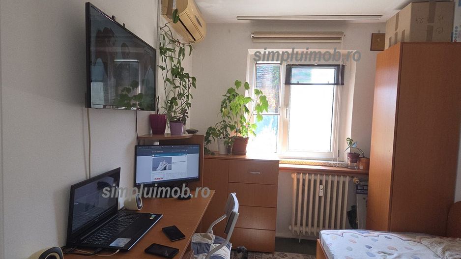 3 camere renovat Brancoveanu stradal Sector 4 - Poză 7