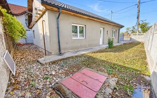 Casa de vanzare | Zona linistita | 3 camere - Poză 3