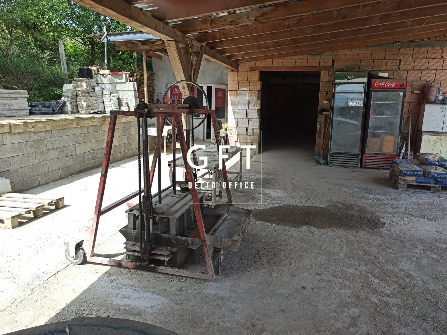 Afacere la cheie-Hala productie 173 mp-teren 1400 mp-Jelna - Poză 2