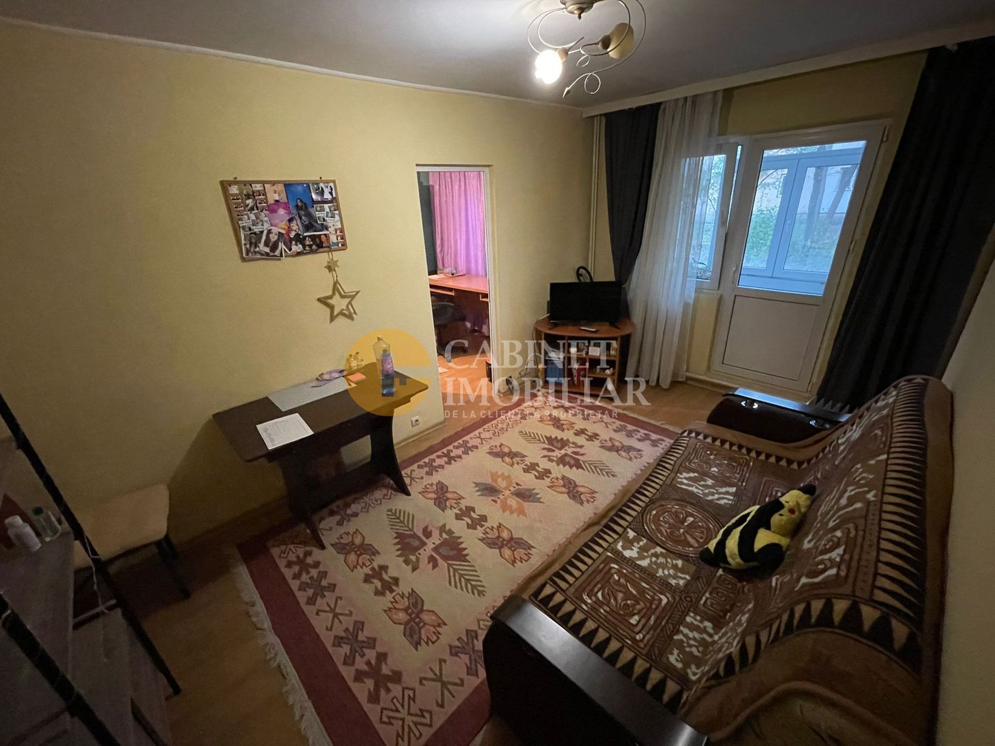 2 camere ideal pentru investitii zona Alexandru cel Bun-Pta Alexandru - Poză 1