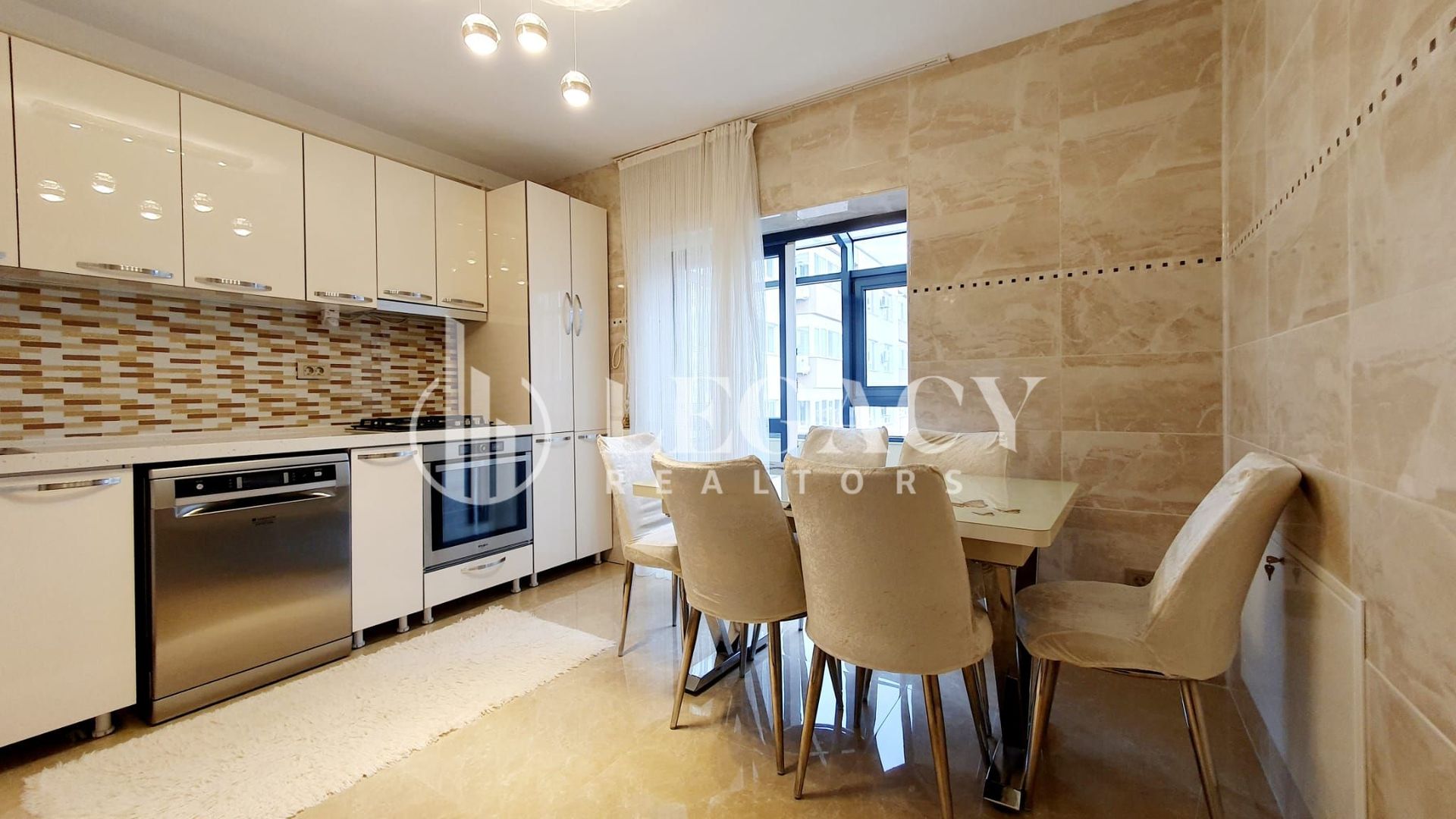 De vânzare - Vilă P+3E+M cu 7 apartamente, Păcurari-Alpha Bank - Poză 5