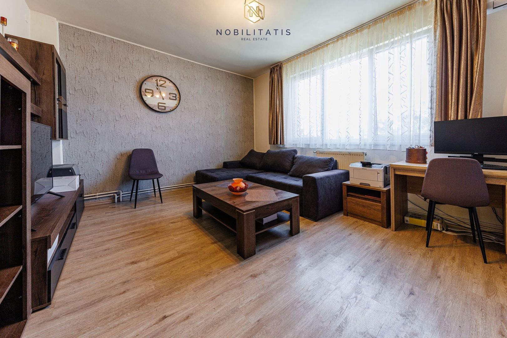 Vânzare casă individuală cu potențial extraordinar în Dumbrăvița - Poză 16