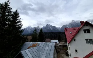 Apartament cu 2 camere 65,10 mp + 30 mp pod - vedere la muntii Caraiman Busteni - Poză 15