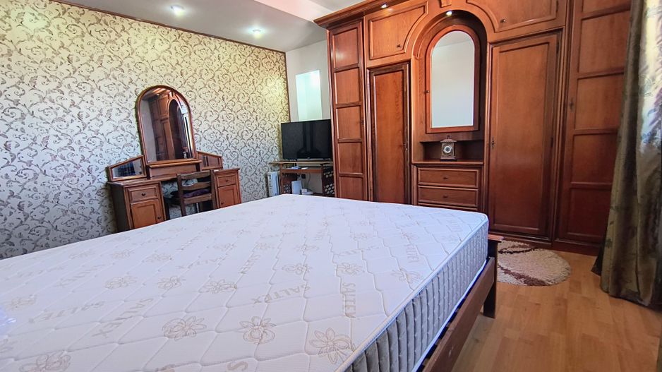 Dorobanti- Roma - Iancu de Hunedoara - Studio - Poză 2