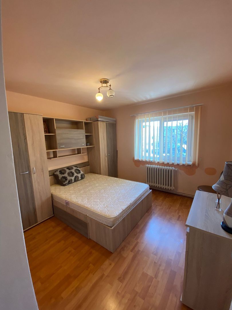 Apartament de vanzare in zona Cetate Alba Iulia - Poză 1