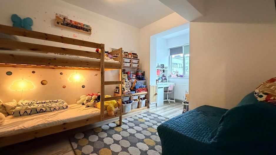 Apartament cu doua camere la vanzare - Poză 3