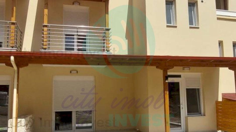 Casa de vacanta - Poză 2