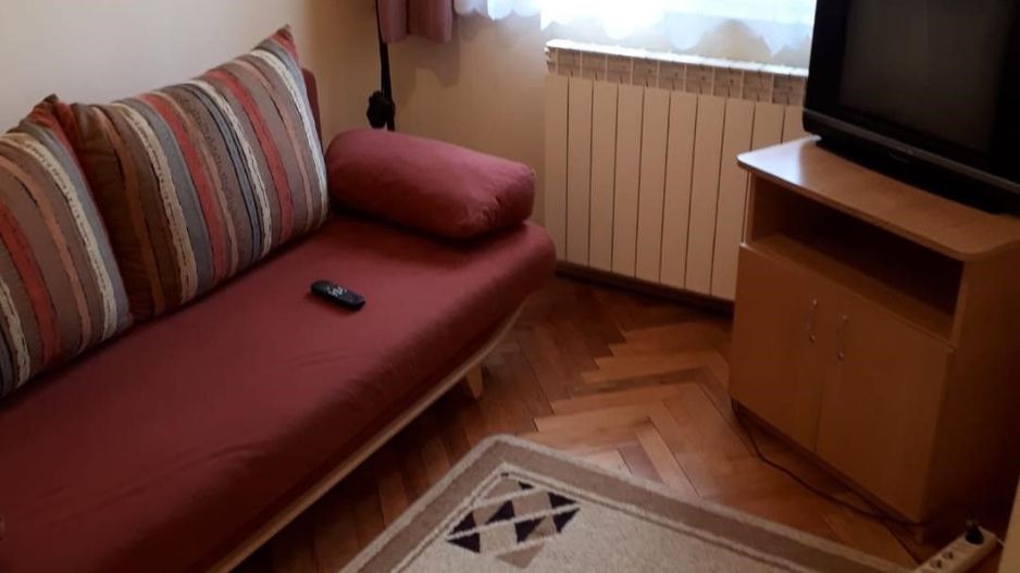 Garsoniera strada Moldovei Rogerius - Poză 1