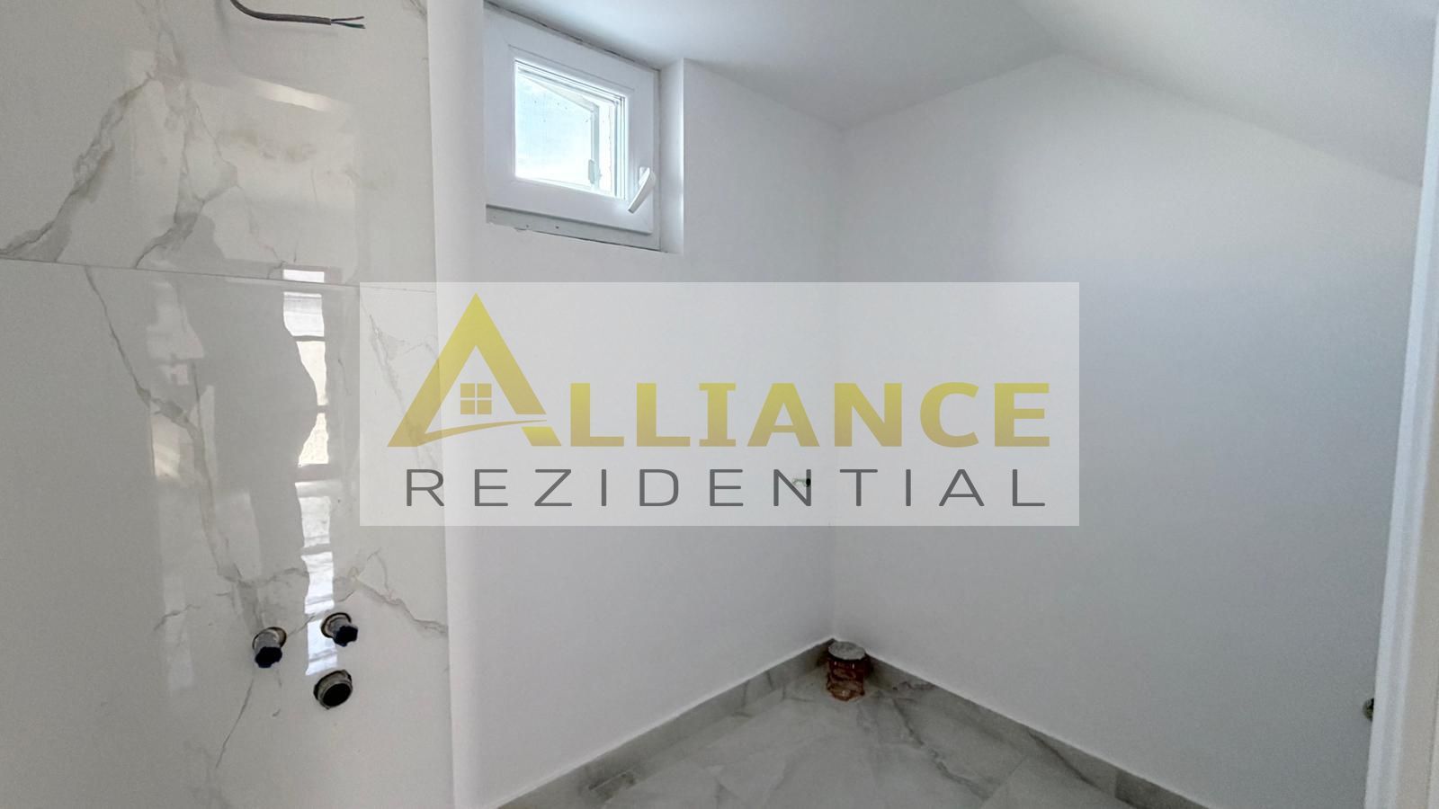 Casa Individuala - 6 camere - 3 bai - 550 mp teren - Poză 18