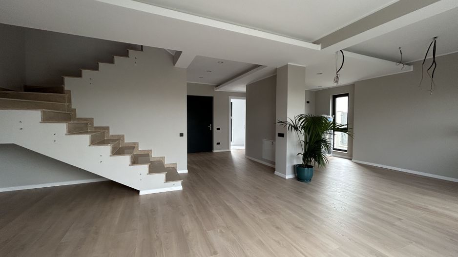 VILA INDIVIDUALA | TUNARI | MUTARE IMEDIATA - Poză 10