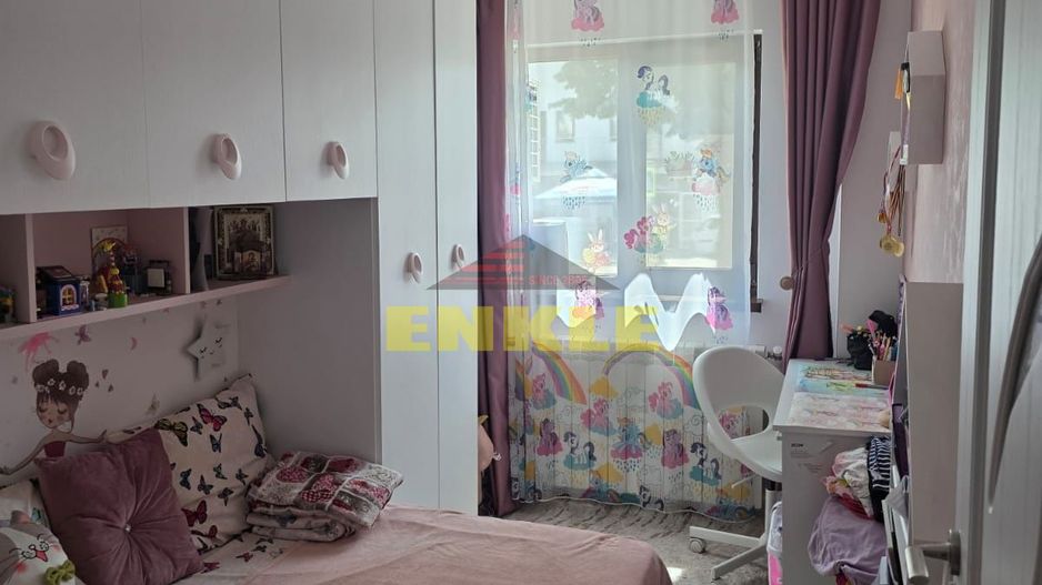 DE VÂNZARE – Apartament 3 camere, zona Bucovina - Poză 5