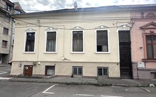 Apartament cu 3 camere la casa + Garsoniera | Ultracentral | Oradea - Poză 1