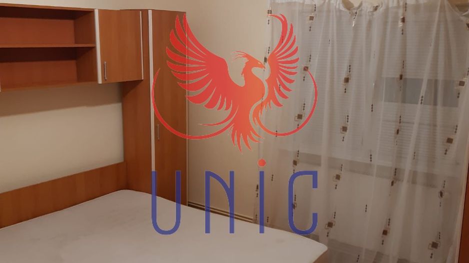 2 decomandate, etaj 3, 1 Mai - 105 000 Euro - Poză 1