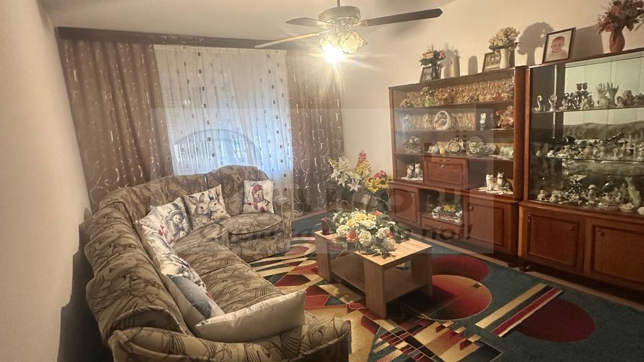 APARTAMENT 3 CAMERE DECOMANDAT FRUMOASA  NICOLINA  135000 EURO - Poză 11