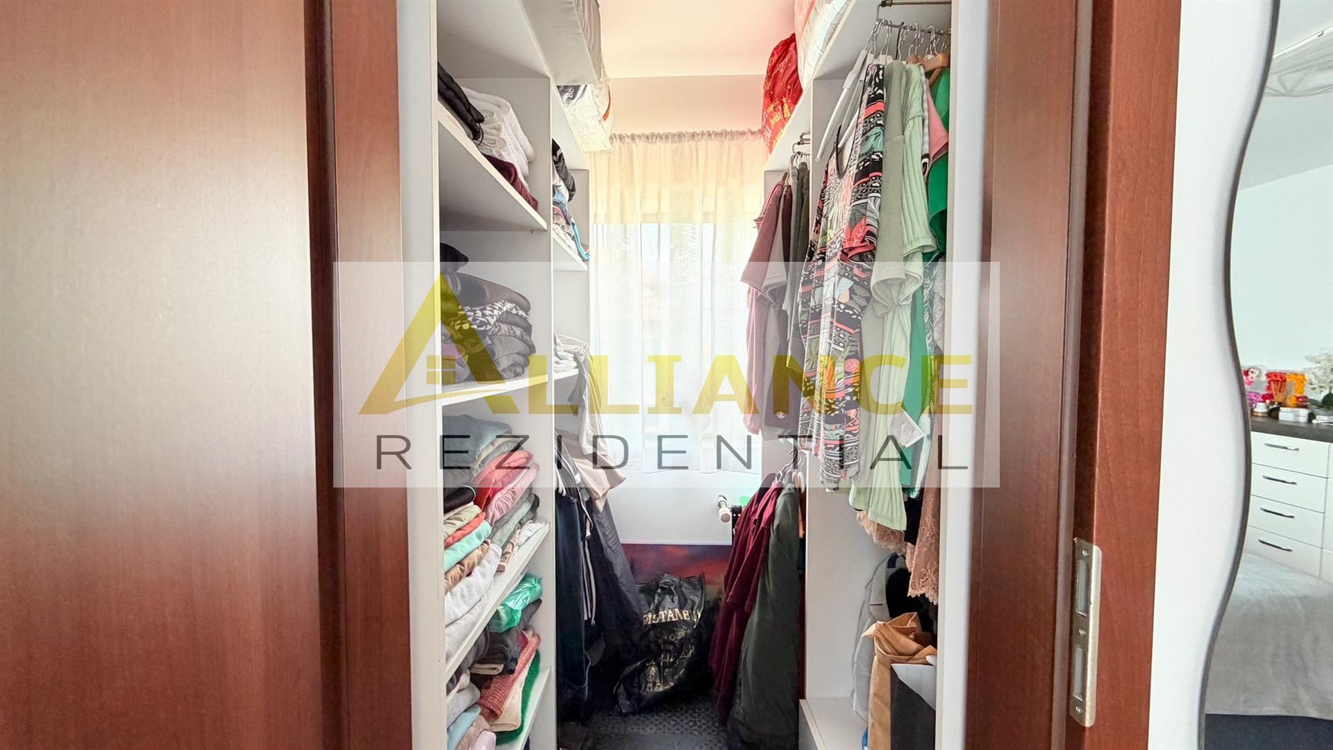 Casa Individuala - 5 camere - 3 bai - 520mp teren - Poză 15
