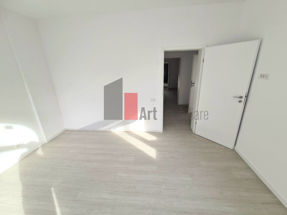 Apartament 3 camere parter de vila Unirii - Poză 4