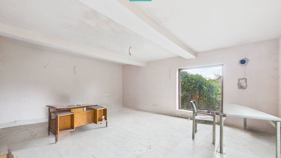 Casă cu teren de 1800 mp, în Buteni, Arad - Poză 17