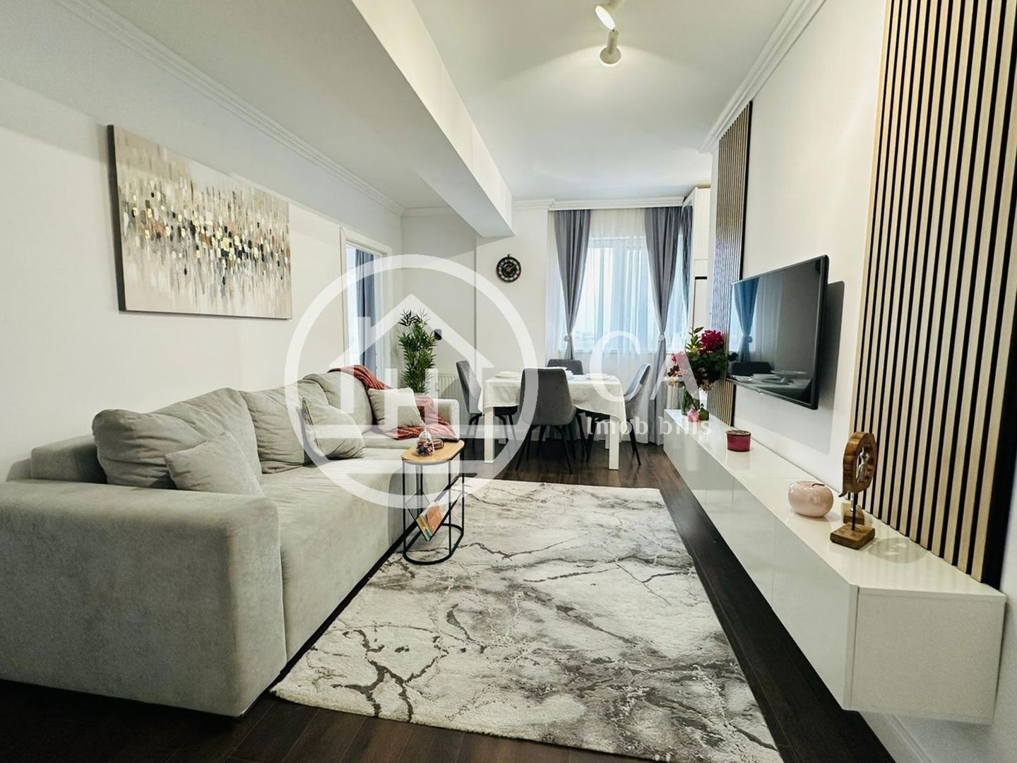 Apartament de inchiriat cu 3 camere in Prima Nufarul, Oradea - Poză 2