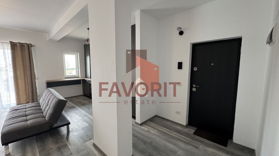 Mobilat si utilat. 2 locuri de parcare. Curte privata in CF - Poză 4