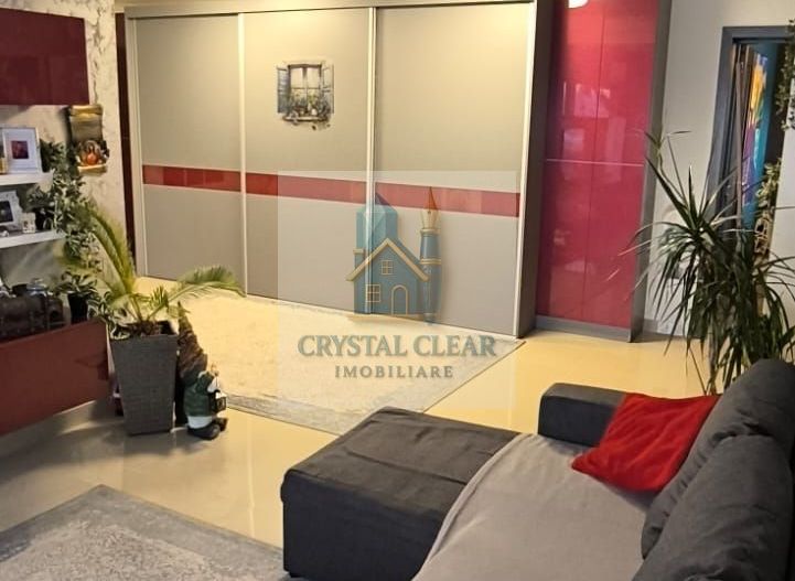 Apartament cu 3 camere + loc parcare - zona Podeni, str. Digului - Poză 5