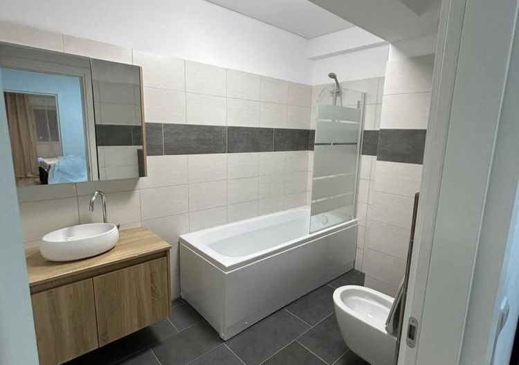 Apartament NOU 2 camere SD 50 mp Copou Garden 450 euro - Poză 5